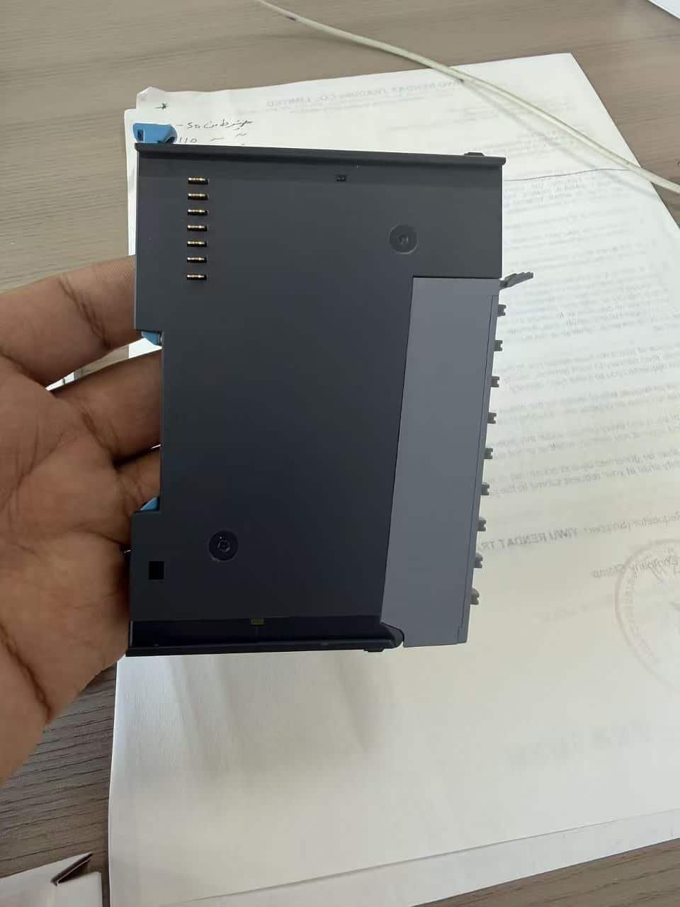 Inovance GL20-0016ETP module side view held in hand